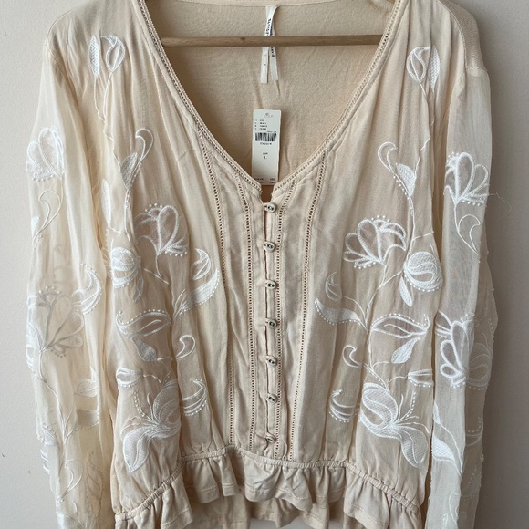 BY ANTHROPOLOGIE Embroidered blouse size L - Picture 4 of 7